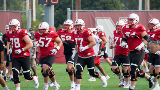 Linemen at practice